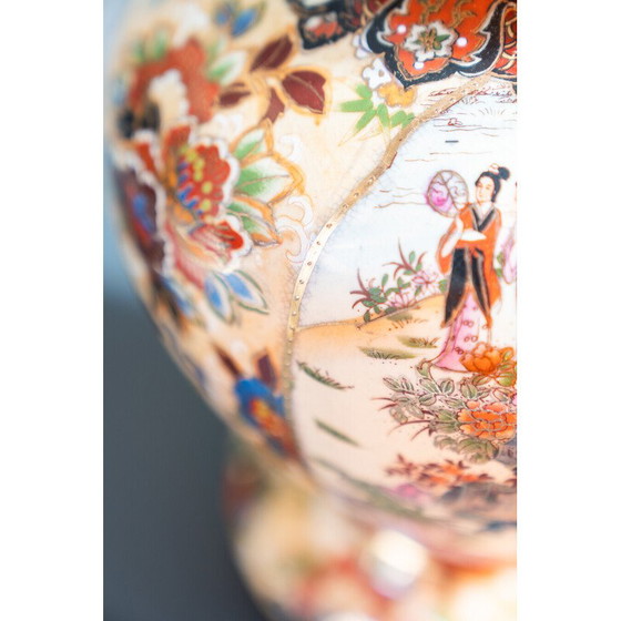 Image 1 of Pair of vintage ceramic vases by Royal Satsuma, China 1960