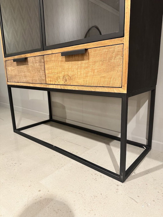 Image 1 of Vitrine Dtp.Home Cosmo n° 1