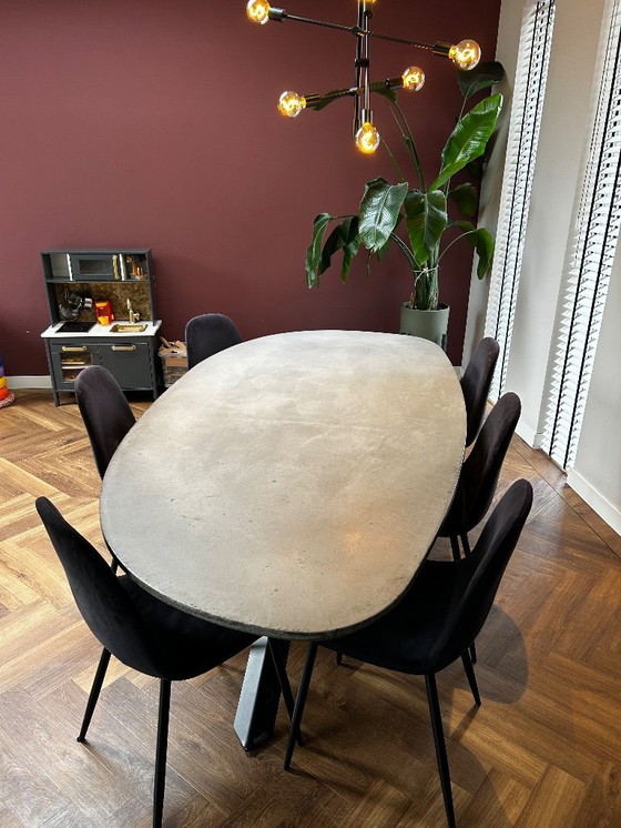 Image 1 of BOGARD Esstisch, organische Form/Felsbrockenform, 220 x 110