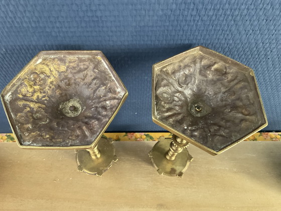 Image 1 of Paire de chandeliers en bronze 