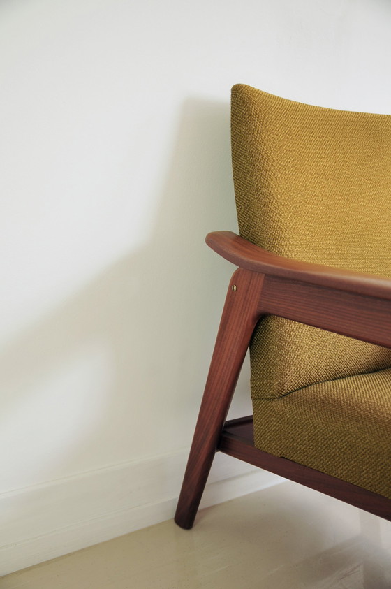 Image 1 of houten vintage fauteuil groene bekleding