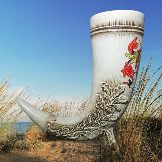 Image 1 of Vintage keramische drinkhoorn