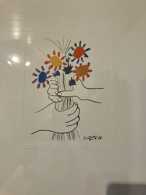 Quadro incorniciato di Pablo Picasso! Mani con bouquet! Passepartout! Stampa in rilievo! Galleria (photo 2 of 7)