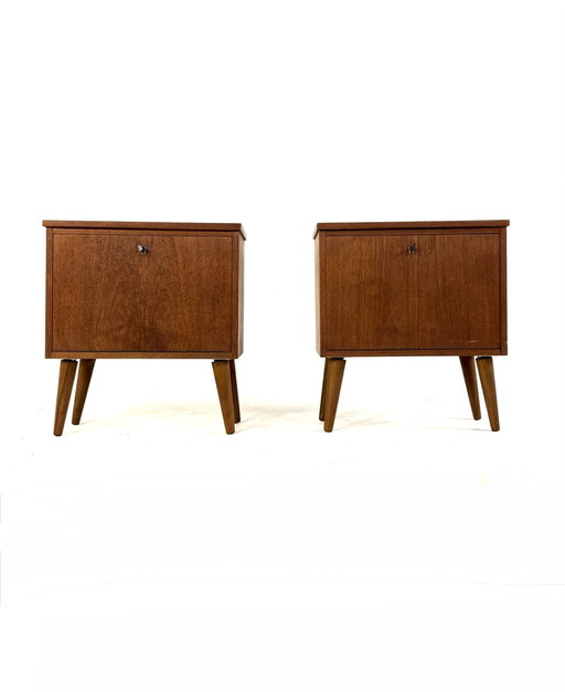 Set of 2 vintage Danish teak bedside tables '60