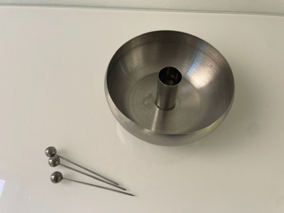 Image 1 of Ciotola vintage in acciaio inox per snack o tapas con stuzzicadenti.