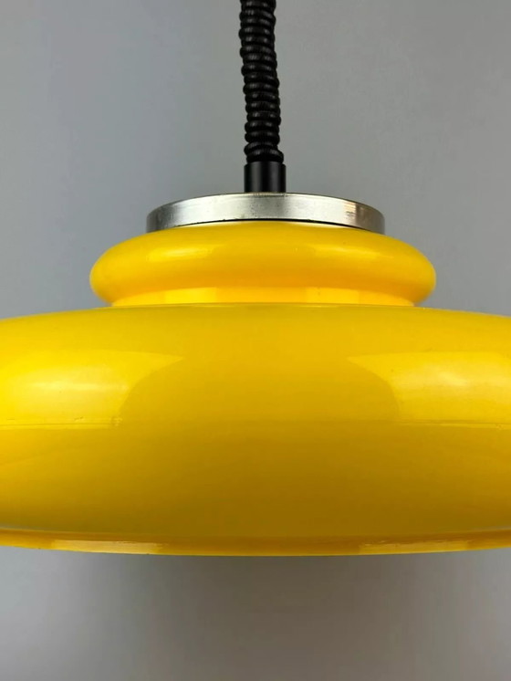 Image 1 of Lampada da soffitto anni '60-'70, lampada a sospensione, plastica, metallo cromato, design spaziale