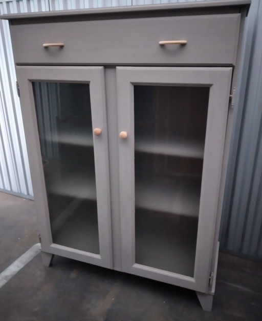 Mobiletto vintage con 2 ante e 1 cassetto largo 123x90x40