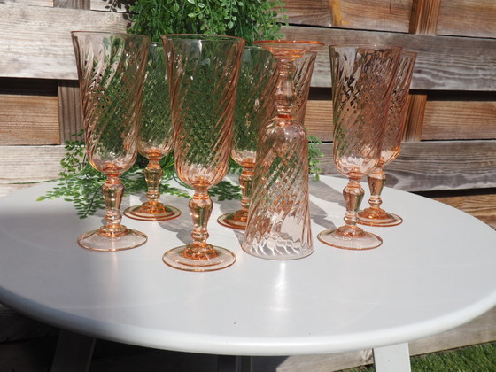 Vintage Arcoroc / Luminarc Rosaline Pink Swirl Champagneglazen – Set van 8 (Frankrijk) – Glazen & Karaffen (photo 3 of 15)