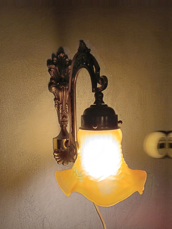 Image 1 of Vintage Wall Lamp Flower Design Milk Glass Art Nouveau Style