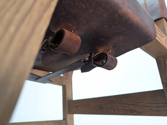 Image 1 of Set di 5 sedie spagnole in pelle e quercia, stile Paco Muñoz, anni '60