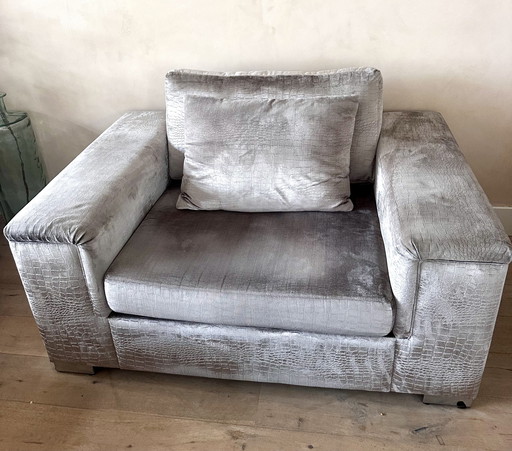 Croco velvet loveseat