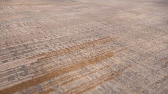 Image 1 of Avant Garde Triangle Design 03444