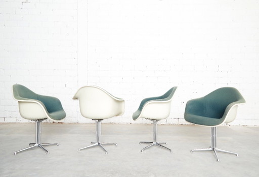 Silla DAL La Fonda Fiberglas de Charles & Ray Eames para Vitra - Juego de 4