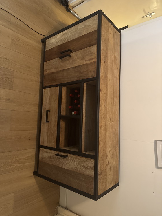 Image 1 of Houten dressoir