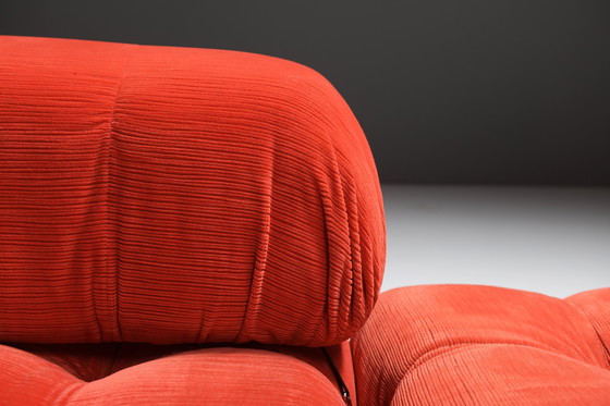 Image 1 of Modulaire bank Mario Bellini "Camaleonda" in rood ribfluweel - Vroege B&B Italia ed.