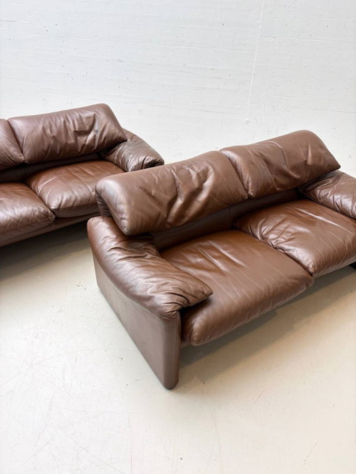 Canap&eacute; Maralunga de Vico Magistretti pour Cassina, ann&eacute;es 1970 – 2 zitsbanken, Leather (photo 2 of 19)