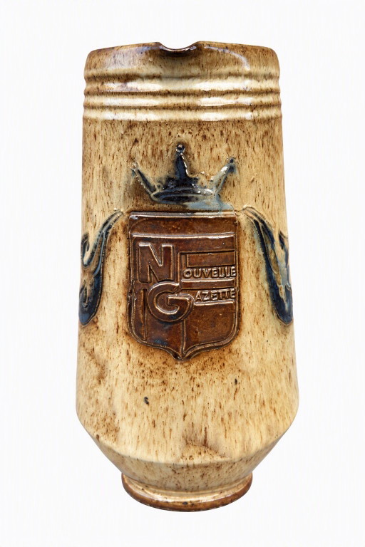 Stoneware jug mug from Bouffioulx signed Guérin - Nouvelle Gazette (NG)