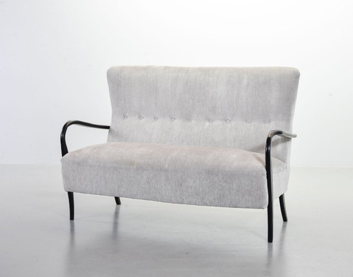 Distinguished Italian Mid-Century Design Guglielmo Ulrich Two Seat Sofa in Soft Silver Velvet Fabric. Italy, 1950s.