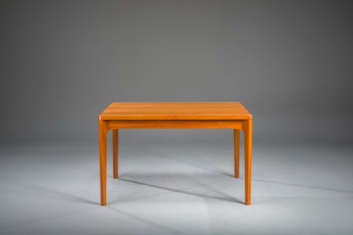 Table de salle à manger extensible en teck par Henning Kjaernulf pour Vejle Stole & Møbelfabrik