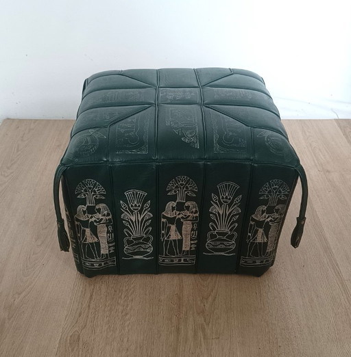 Pouf vintage con motivi egiziani
