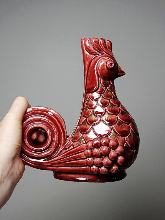 Image 1 of Par de candelabros de cerámica vidriada con forma de gallo, firmados por A.G. Roger, 1948.