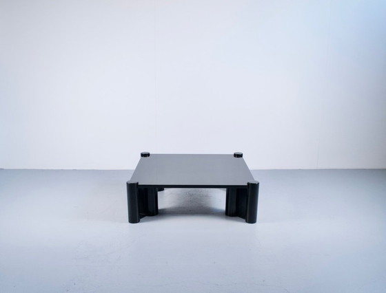 Image 1 of MESA DE CENTRO DE MÁRMOL JUMBO GAE AULENTI Años 60 FABRICANTE INTERNACIONAL KNOLL