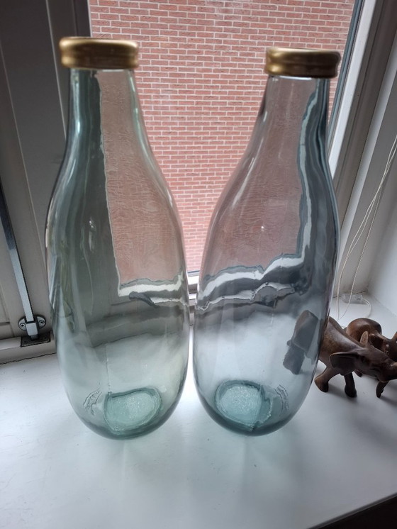 Image 1 of 2 jarrones con borde dorado