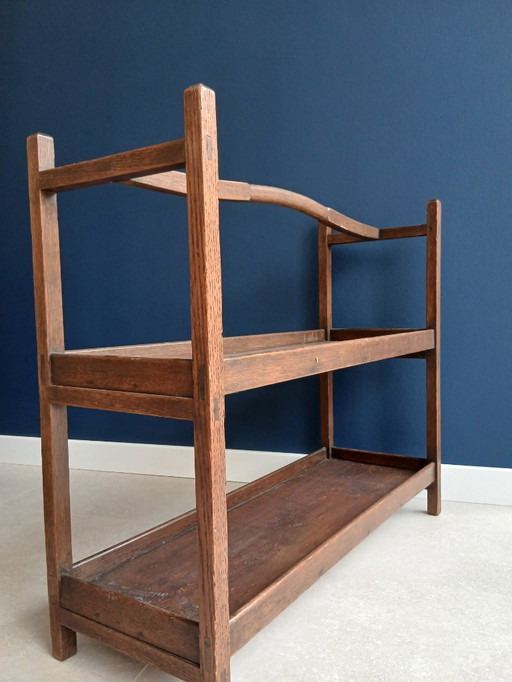 Literatuur/serveerstandaard/bijzettafel