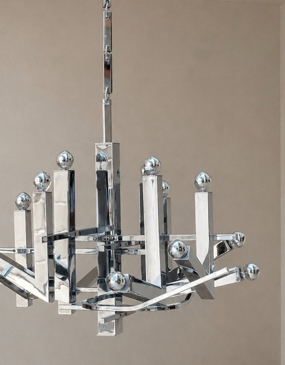 Impressive Sculptural 16-Light Chrome Chandelier — Gaetano Sciolari — Italy, 1970s – Pendant lamps, Metal (photo 5 of 6)