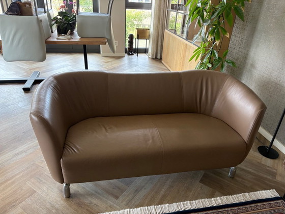 Image 1 of Leolux (Papilla) three-seater sofas