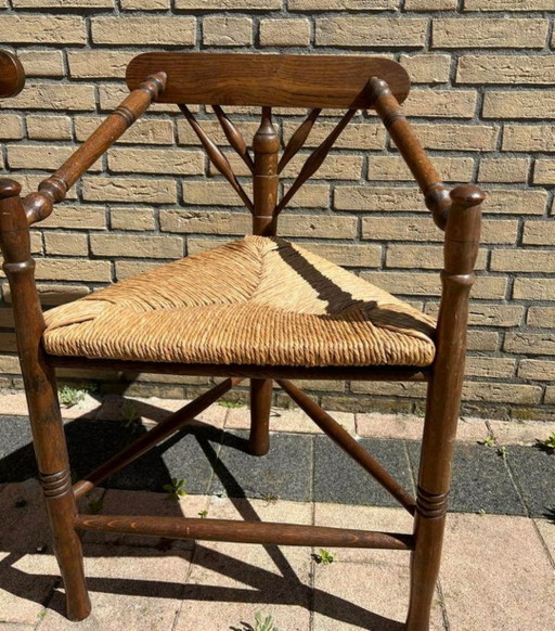 2 corner chairs with rushes