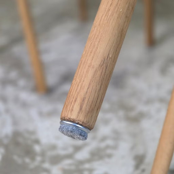 4x Niels Møller modèle 84 Chaise de salle à manger danoise en chêne savonné – J.L. Møller Møbelfabrik (photo 4 of 21)