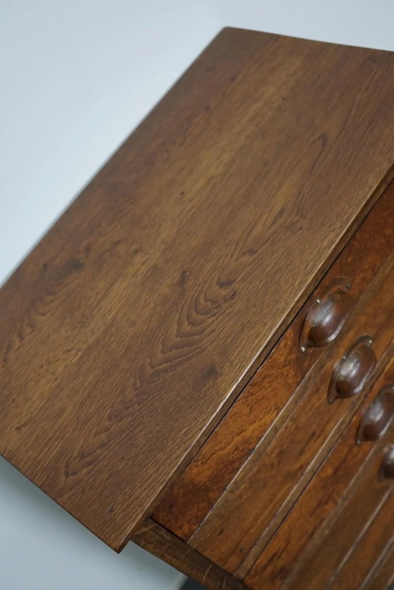 Image 1 of Duitse eiken apothekerskast, midden 20e eeuw