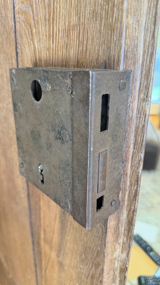 Ancienne Armoire Hollandaise en Chêne S'intègre au Design Moderne Urgent – Meubles de rangement, Iron, Wood (photo 6 of 11)