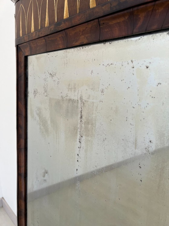 Image 1 of Cassettone - Noce - Comò con specchiera