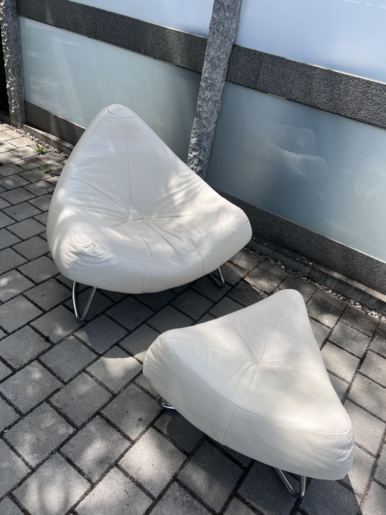Image 1 of Fauteuil design « Chili » de Paul Falkenberg avec repose-pieds pour Rom AG – cuir véritable (Trentino Off-White)

