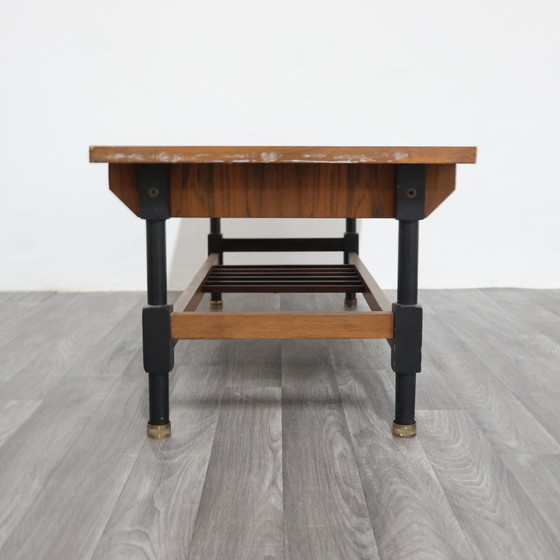 Image 1 of Mesa de centro de madera de los años 60, diseño moderno