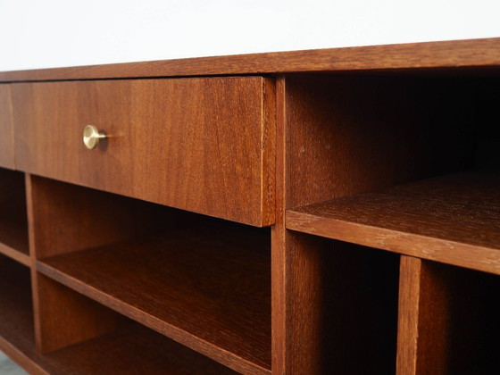 Image 1 of Eiken dressoir, Scandinavisch design
