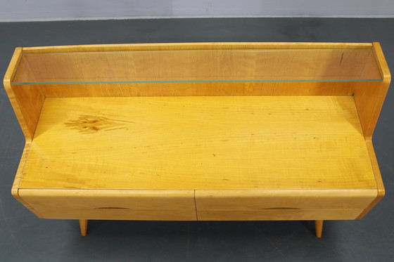 Image 1 of Cassettiera con ripiano in vetro, anni '60, Cecoslovacchia