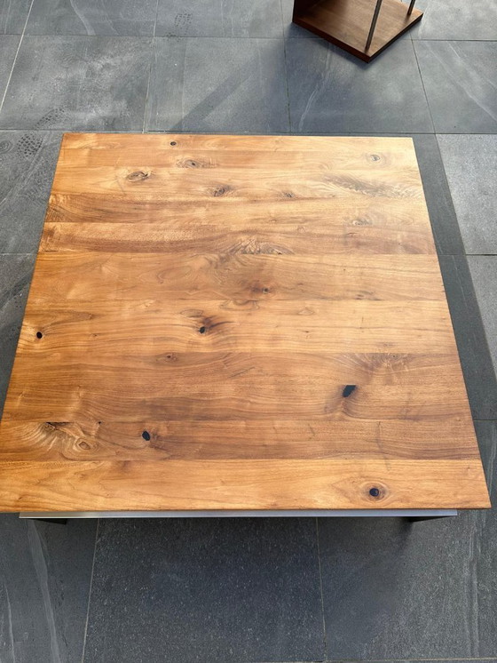 Image 1 of Bert Plantagie Hidden – opgeknapte design eetkamer- en salonset (noten + RVS)