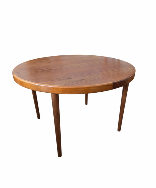 Vintage Danish round teak extendable dining table, Bramin