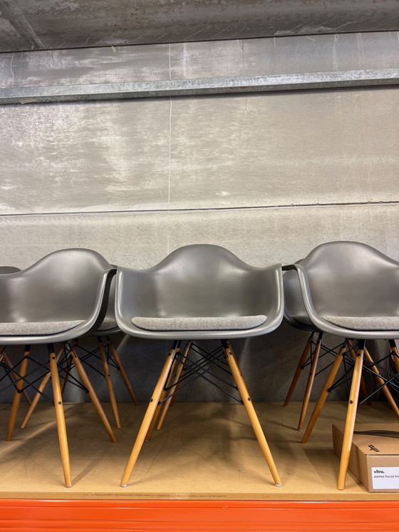 Image 1 of 8X Vitra Eames Daw Chairs