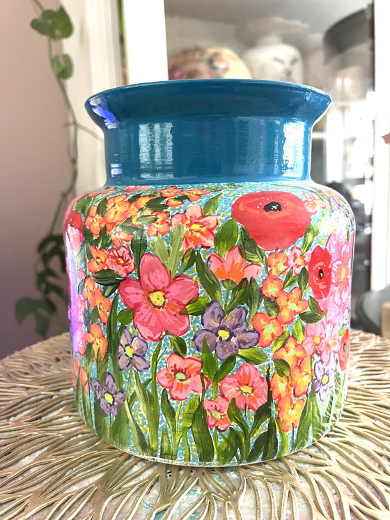 Image 1 of Hand-painted vase