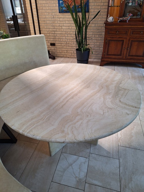 Magnifique Table de salle à manger Vintage en Travertin Massif - ronde 120 cm – Tables de salle à manger (photo 3 of 8)