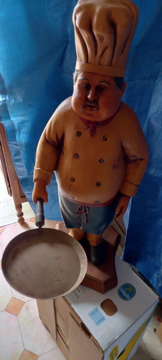 Image 1 of cuoco originale in pietra con casseruola alta 75 cm