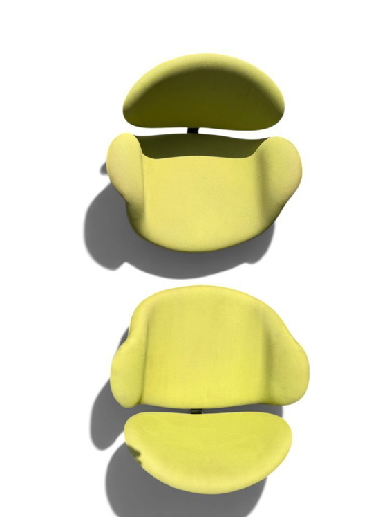 Pair Of Authentic Pierre Paulin "Little Tulip" Chairs For Artifort - Vibrant Green – Dining chairs, Textile (photo 10 of 13)