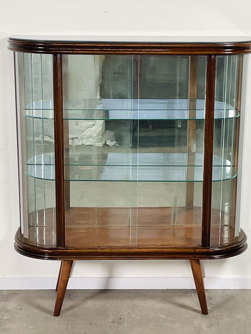 Art-Deco-Vitrine