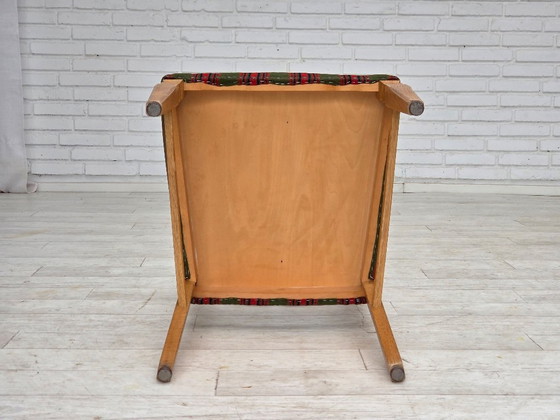 Image 1 of Set van 2 Deense eetkamerstoelen uit de jaren 70, meubelwol, massief eikenhout