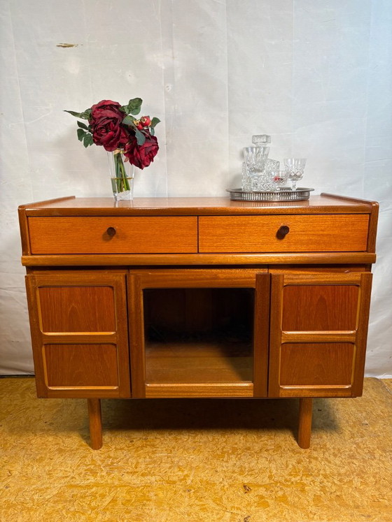 Superbe Meuble Bar Vintage Nathan en Teck | Années 1960–1970 | Design d'Inspiration Scandinave – Buffet bas (photo 11 of 11)
