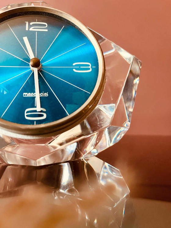 Image 1 of Uniek! Mercedes kristallen klok